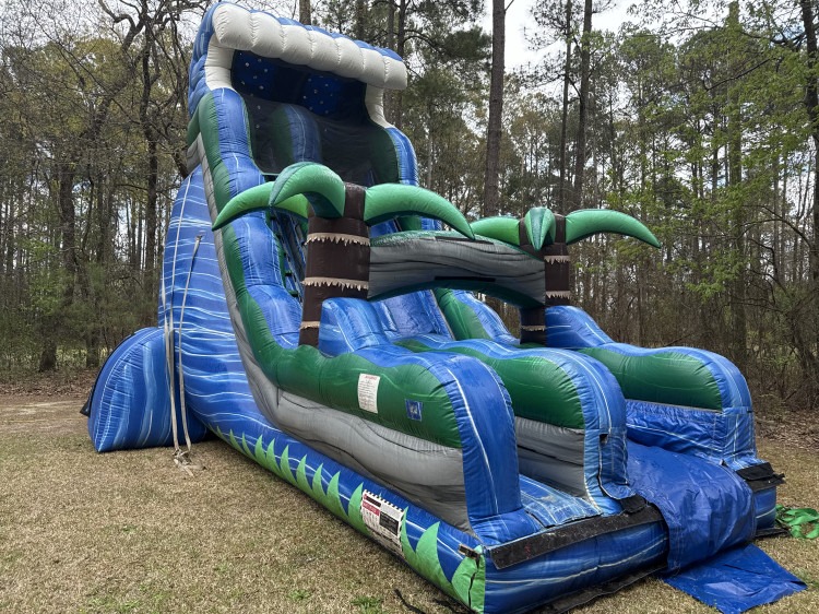 22ft Blue wave runner